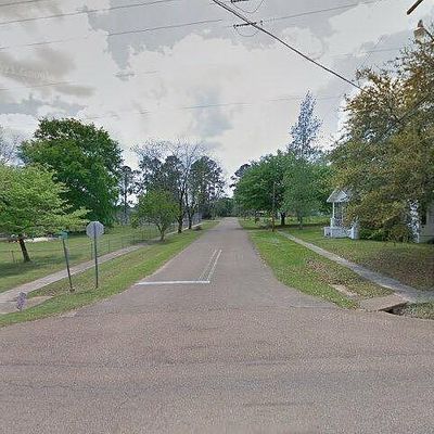 3 Friendship Rd, Prentiss, MS 39474