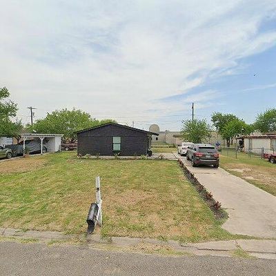 1102 Berry St, Mission, TX 78572
