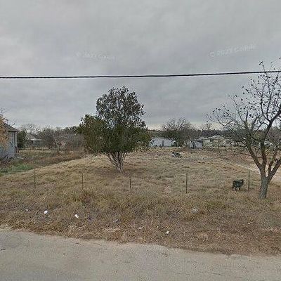 800 S Neches St, Coleman, TX 76834