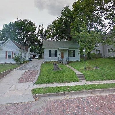 321 N Fillmore St, Edwardsville, IL 62025