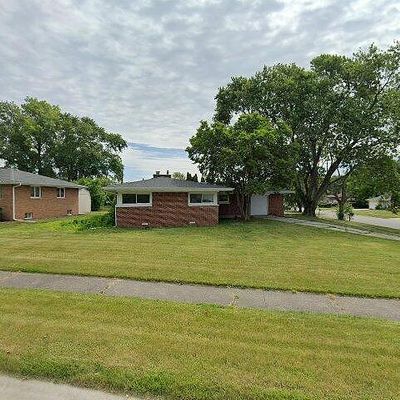 5465 Maryland St, Merrillville, IN 46410