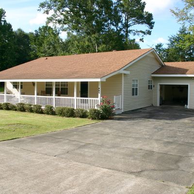 900 S Dogwood Ave, Collins, MS 39428