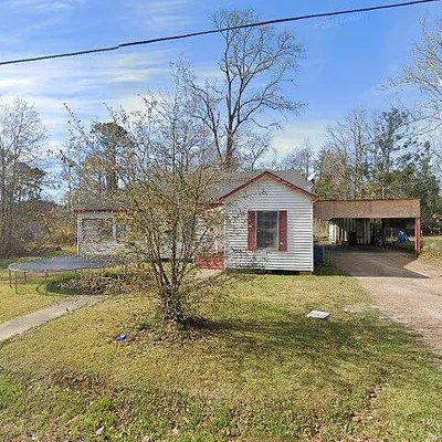 708 N Coreil St, Ville Platte, LA 70586