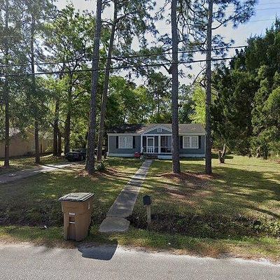 1551 Cedar Crescent Dr, Mobile, AL 36605