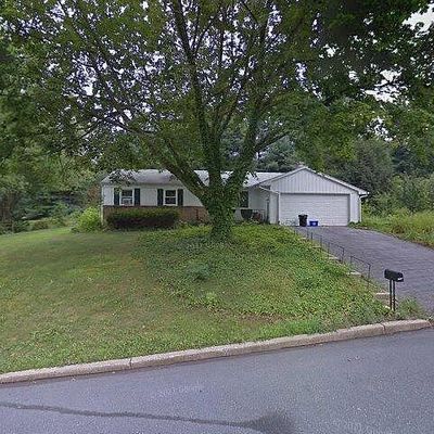 1360 Bradley Ave, Hummelstown, PA 17036