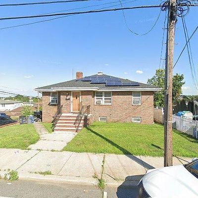 154 Farnham Ave, Garfield, NJ 07026