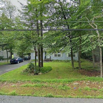 2130 Titania Rd, Tobyhanna, PA 18466