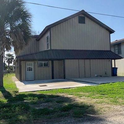 403 W Olive St, Port O Connor, TX 77982