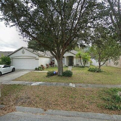 4111 Amber Ridge Ln, Valrico, FL 33594