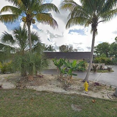 5608 Bayberry Ln, Tamarac, FL 33319