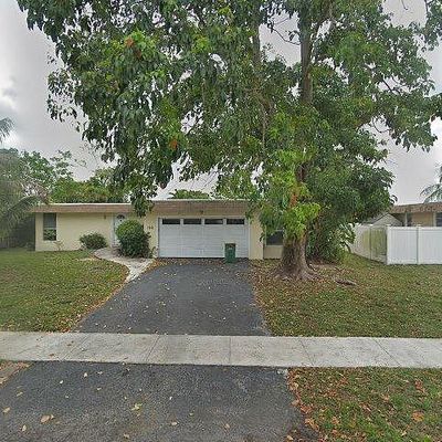 7812 Nw 67 Th Ave, Tamarac, FL 33321