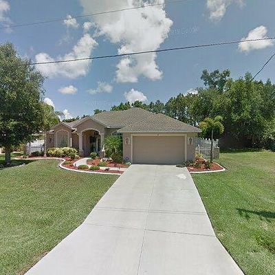 8 Medalist Cir, Rotonda West, FL 33947