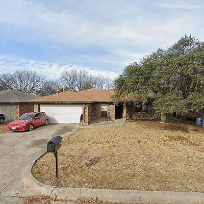 8524 Whitney Dr, Fort Worth, TX 76108