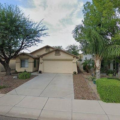 2032 W Green Tree Drive, San Tan Valley, AZ 85142