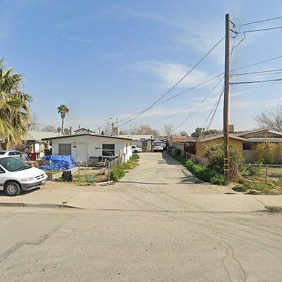 2318 S I St, Bakersfield, CA 93304