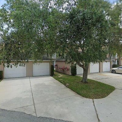 2686 Emerald Lake Ct, Kissimmee, FL 34744