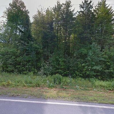 58 West Rd, Abbot, ME 04406