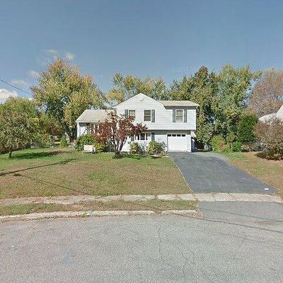 4 Eileen Ct, Wharton, NJ 07885