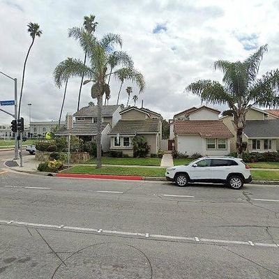 626 17 Th St, Huntington Beach, CA 92648