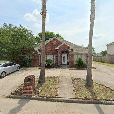 1106 Somercotes Ln, Channelview, TX 77530