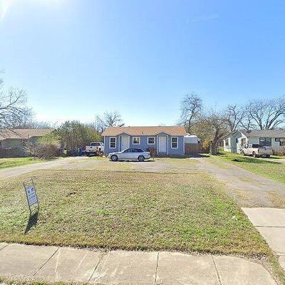 546 Menefee Blvd, San Antonio, TX 78207