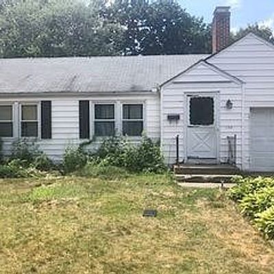 150 Cloran St, Springfield, MA 01109