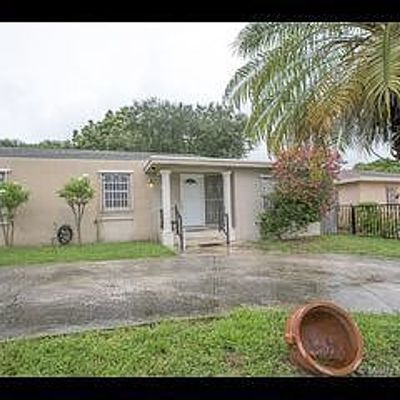 800 Nw 30 Th Ct, Miami, FL 33125