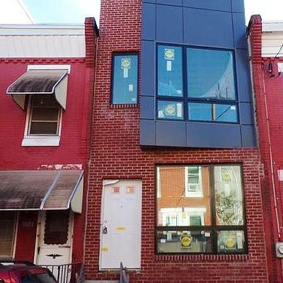 2218 Earp St, Philadelphia, PA 19146