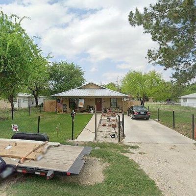 1234 Nava St, Uvalde, TX 78801