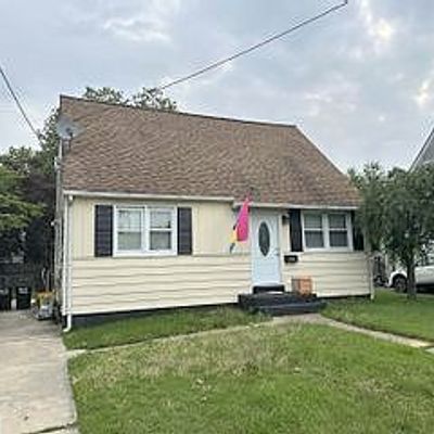 722 Independence Ave, Trenton, NJ 08610