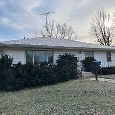 115 N Axtel Ave, Milford, IL 60953