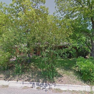 1213 Irvin St, Daingerfield, TX 75638