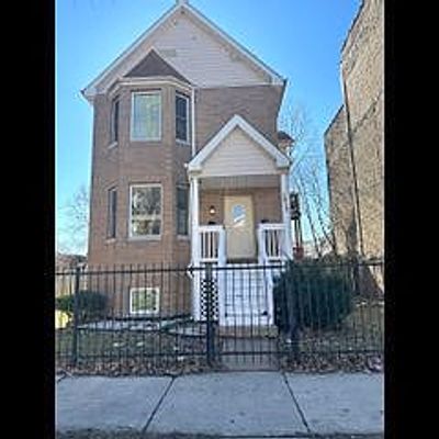 1413 E 68th Street, Chicago, IL 60637