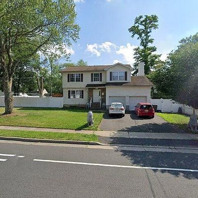 207 Cedarbrook Ave, South Plainfield, NJ 07080