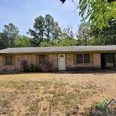 4505 W Commerce Ave, Gladewater, TX 75647