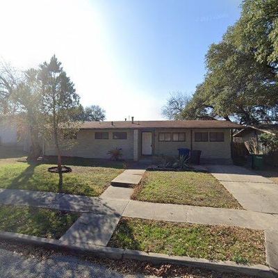 110 Waxwood Ln, San Antonio, TX 78216