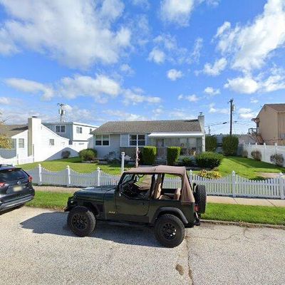 241 33 Rd St S, Brigantine, NJ 08203