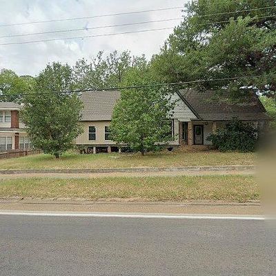 605 N Main St, Winnsboro, TX 75494