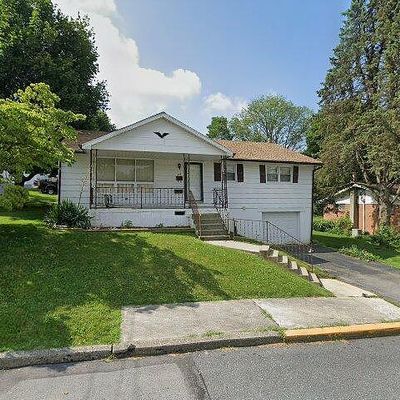 416 E 5 Th St, Northampton, PA 18067