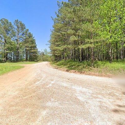 5 Boone Rd, Holly Springs, MS 38635