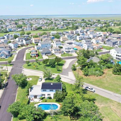 701 E Shore Dr, Brigantine, NJ 08203