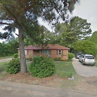 433 Taylor St, Como, MS 38619