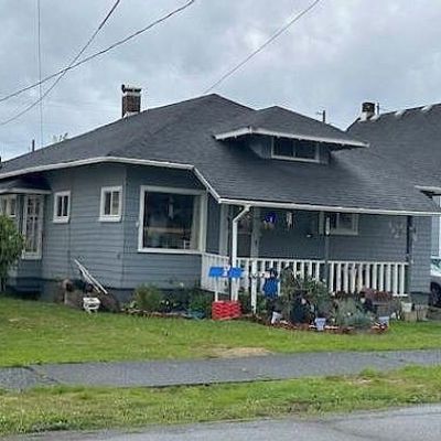 220 Chenault Ave, Hoquiam, WA 98550