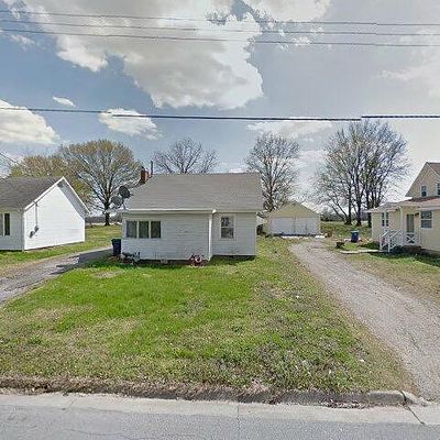 2307 Morgan Ave, Coffeyville, KS 67337