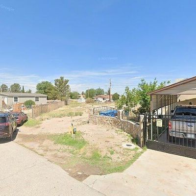 737 Camichin Pl, Socorro, TX 79927