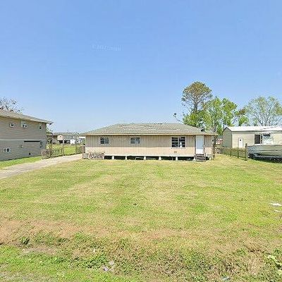 114 Pellegrin St, Chauvin, LA 70344