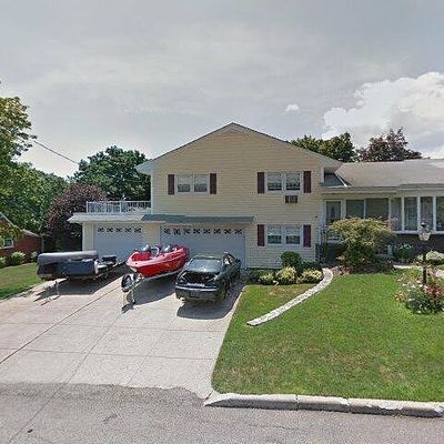 133 Cushman Ave, East Providence, RI 02914