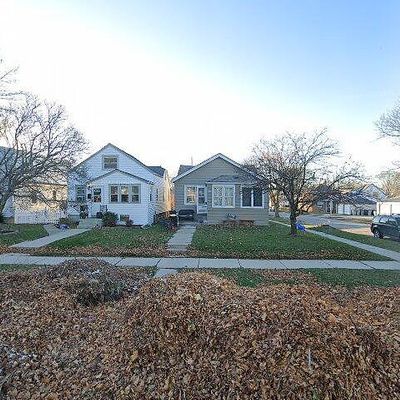 4003 S 1 St Pl, Milwaukee, WI 53207