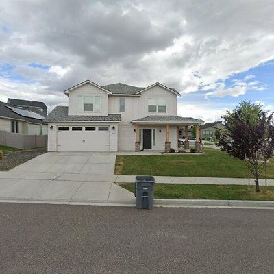 4939 Smitty Dr, Richland, WA 99352