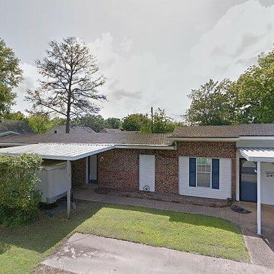 513 E Chism St, Paris, AR 72855